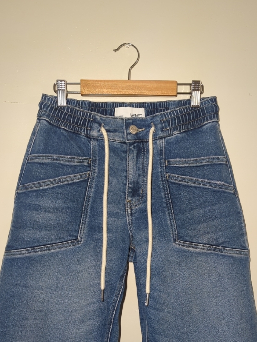 VERVET  Women's Light Blue Cropped Wide-Leg Jeans with Drawstring Waist - Picture 4 of 7